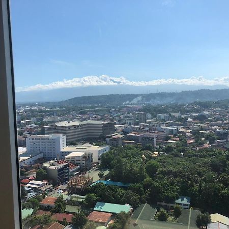 Avida Towers Davao Apartment Exterior foto